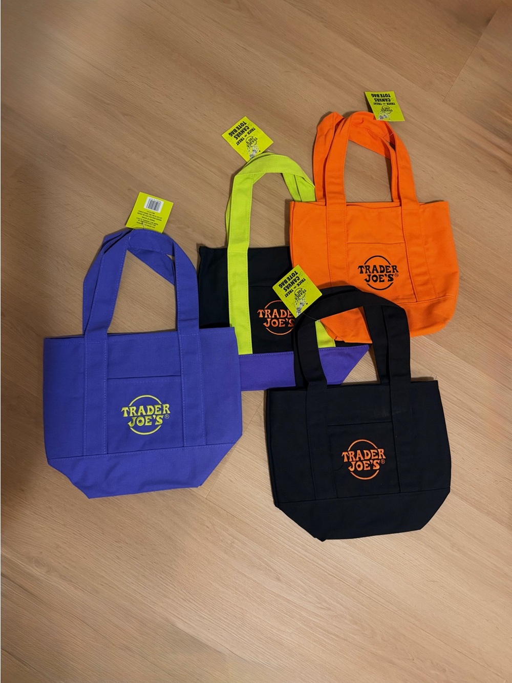 Trader Joe’s Limited Edition Halloween Mini Tote Bags – Set of 4 🎃